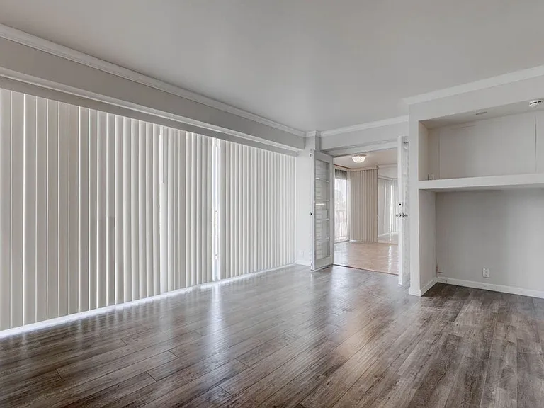 3111 Bel Air Dr #3A — Photo 30