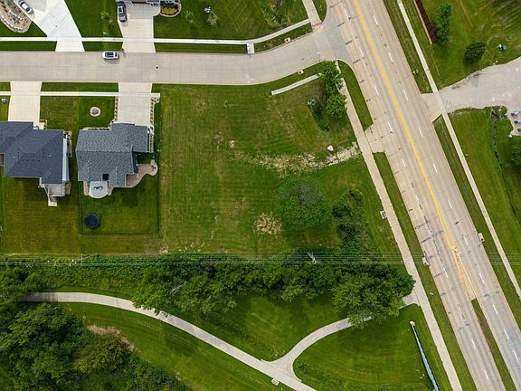 2nd image of 4311 James Dr Lot 1