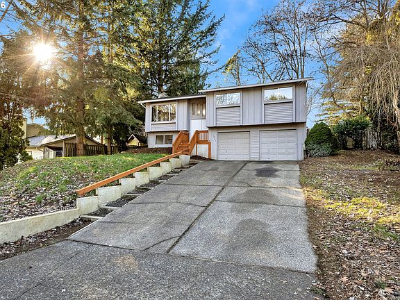 3rd image of 10210 NE 43rd Ave
