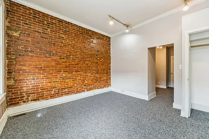 2503 McCulloh St — Photo 15