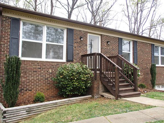 2nd image of 2651 Scioto St