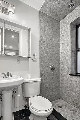 Rented by Douglas Elliman | media 16