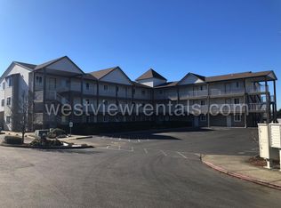 135 Prince Ave APT 201, Bellingham, WA 98226