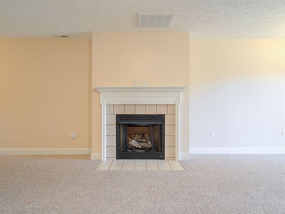 4th image of 300 Huff Heritage Ln
