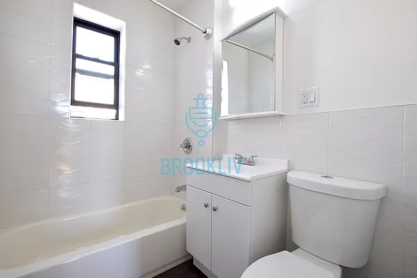 Rented by null | media 14