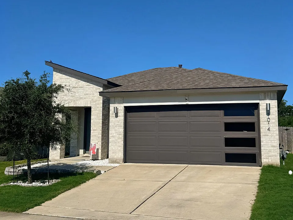 1014 Amistad Loop