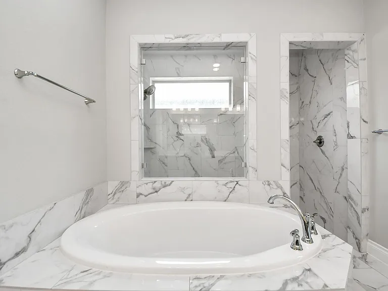 28045 Woodland Bend Way — Photo 26
