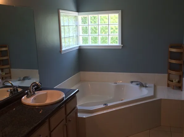 1293 Sumerlin Dr, Tallahassee, FL 32317