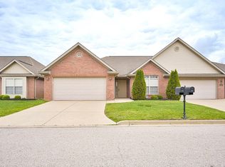 4520 Mystic Creek Dr, Evansville, IN 47715
