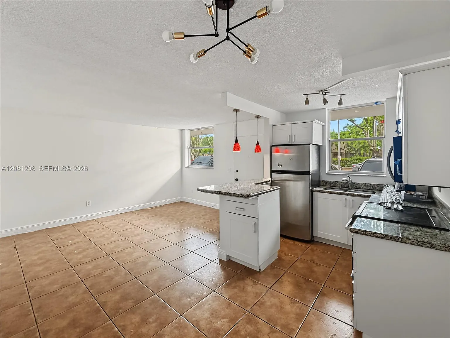 North Bay Villas Condo — Photo 3