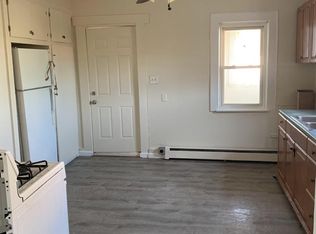 20 Diamond St APT 1, Naugatuck, CT 06770