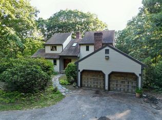11 Salminen Dr, Leicester, MA 01524