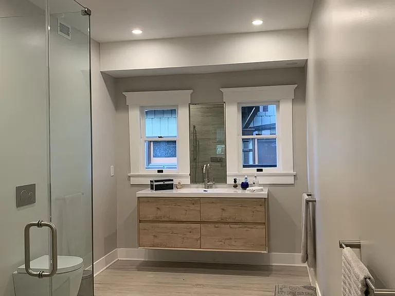400 N Avenue 66 — Photo 14