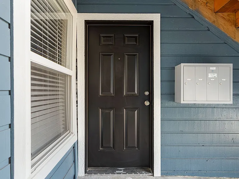 Harper's Lodge Apartments - Don't Miss Out Save Up to $300 When You Move In! — Photo 43