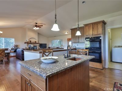 25152 Valle Dr, Crestline, CA, 92325