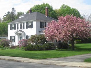 465 Pine St, Lowell, MA 01851