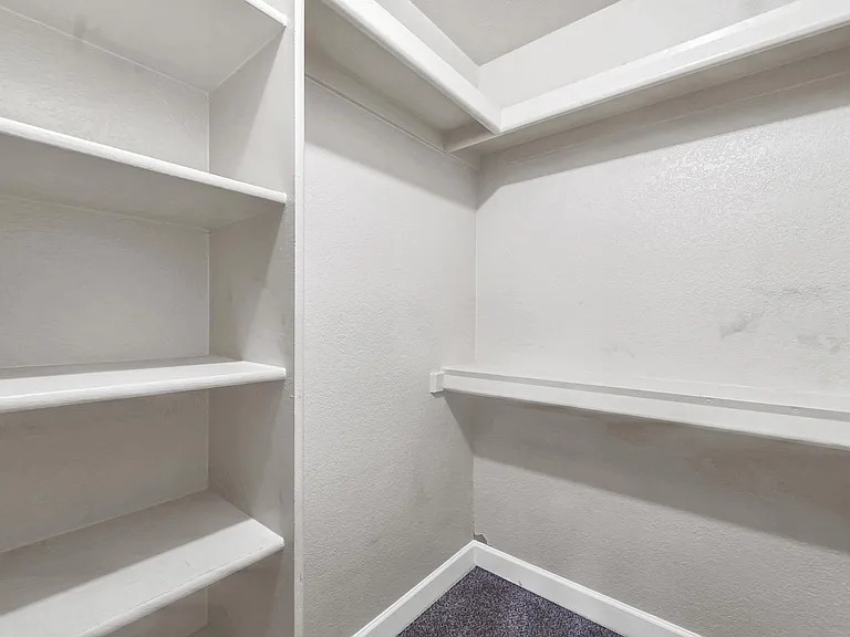 317 W Hononegh Dr #7 — Photo 17