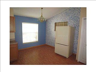 4th image of 122 Aurelia Ct