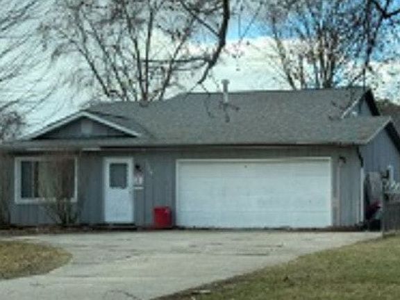 2nd image of 2509 Blackmore St