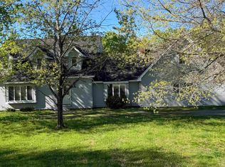 144 Flood Rd, Barre, VT 05641