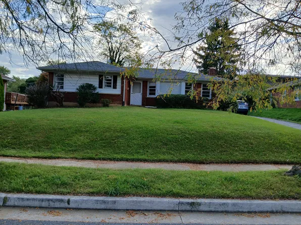 907 Starbit Rd, Towson, MD 21286