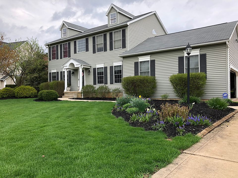 1st image of 5387 Wilshire Park Dr