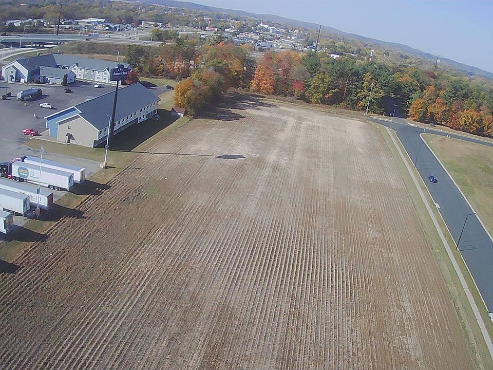 1st image of 5.12 Ac College
