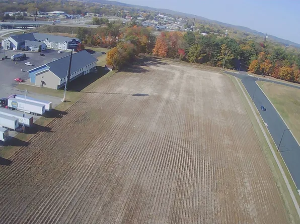 5.12 Ac College, Mauston, WI 53948