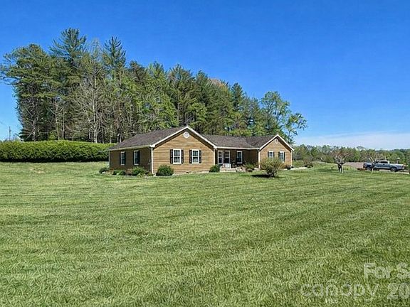 5th image of 3558 Playmore Beach Rd