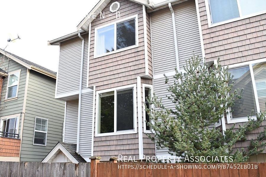 1st image of 9211 Ashworth Ave N #B