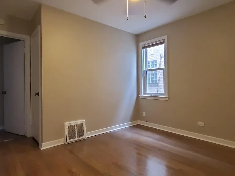 4915 Hull St #1E — Photo 8