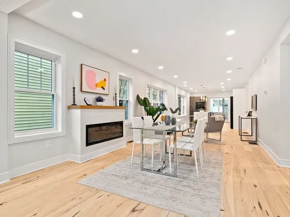 35 Lafayette St #A, Arlington, MA 02474