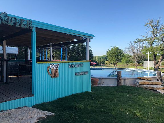 2nd image of 180 Western Lake Dr