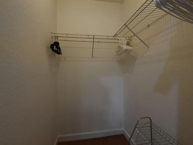 525 Bayfront Dr — Photo 29