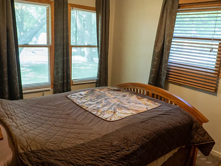 410 Strathmore Ln SE — Photo 14