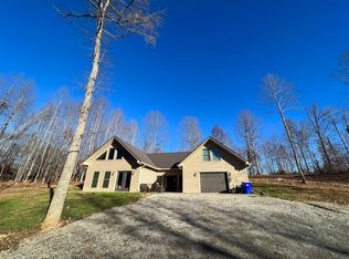 10701 Tompkinsville Rd, Summer Shade, KY 42166