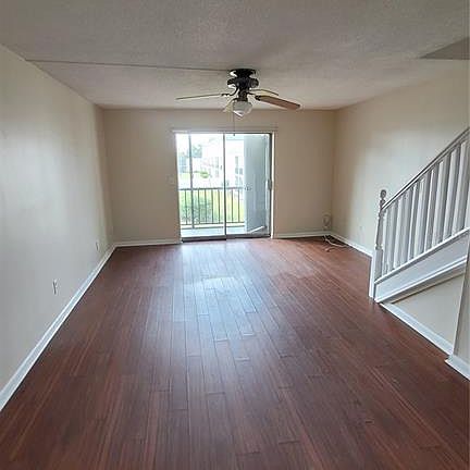 4th image of 122 N Kings Ave APT 202