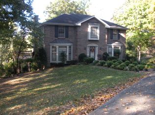 1610 Deerfield Dr, Clarksville, TN 37043