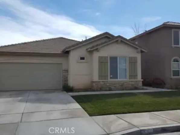 14307 Gray Fox Ln, Victorville, CA 92394