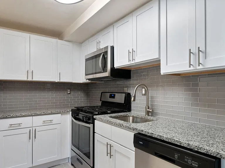 Strafford Station Apartment Homes — Photo 2