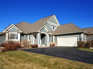 371 Coastal View Dr, Webster, NY 14580