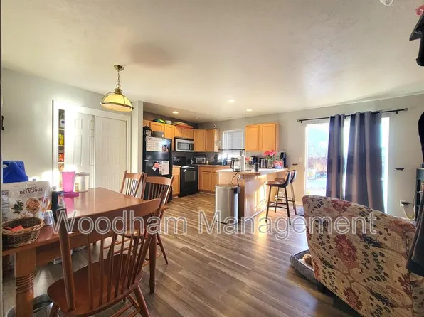 204 Michael Grove Ave, Bozeman, MT 59718