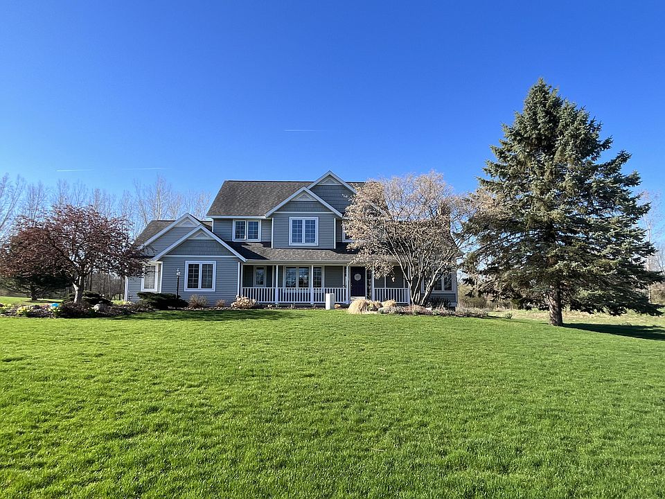 1st image of 5634 Cannon Hills Dr NE