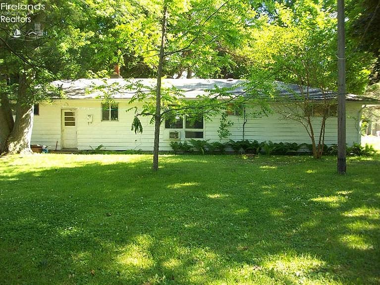 2nd image of 329 Bogart Rd