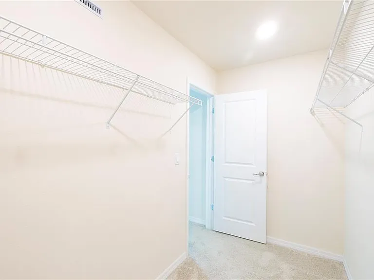 4609 Sparkling Shell Ave — Photo 58