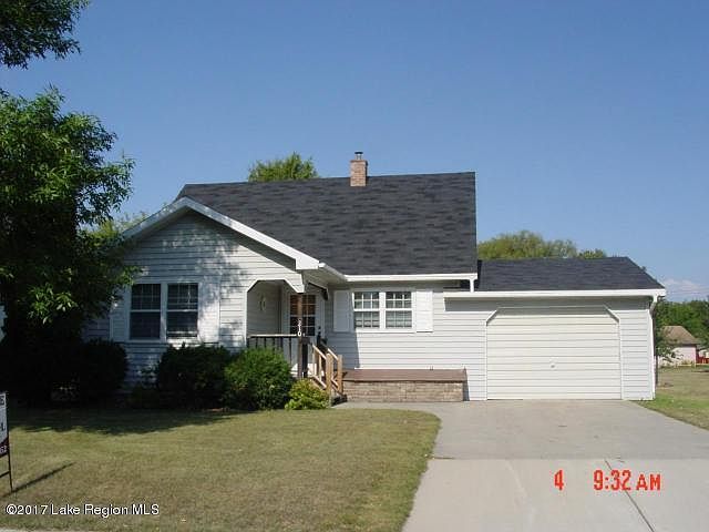 1st image of 210 Walker Ave S