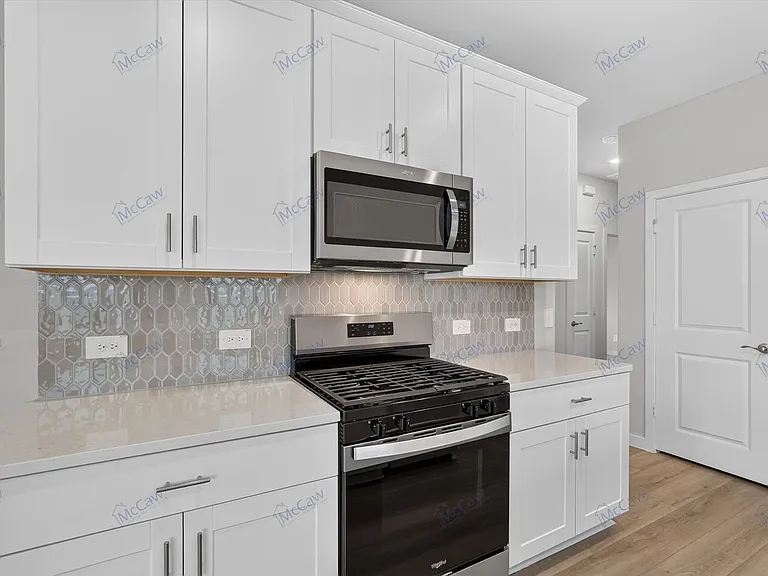 3048 Belton Dr — Photo 11