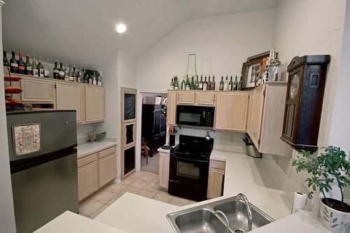 5th image of 5028 Bryn Mawr Dr