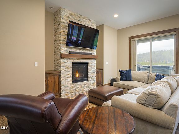 5th image of 65 BLUESTEM Court