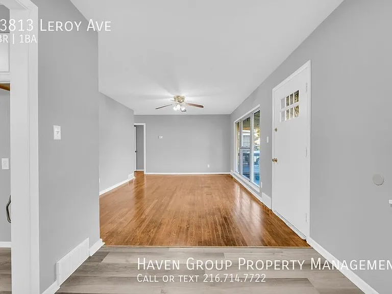 13813 Leroy Ave — Photo 8